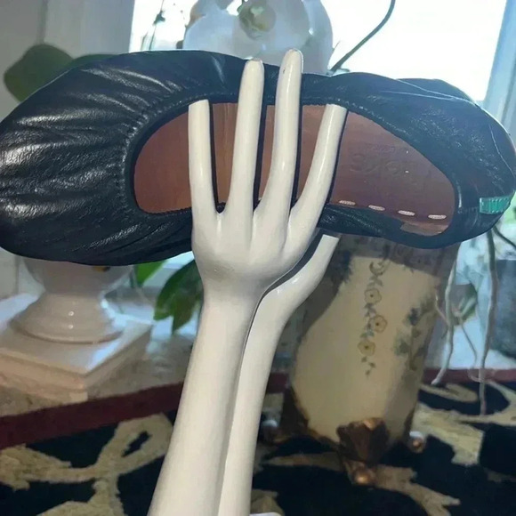 tieks Matte Black - Picture 12 of 14